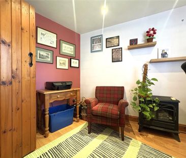 3 bed End Terrace House for rent - Photo 3
