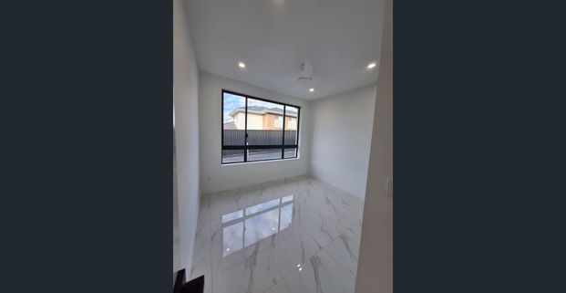 Brand New Modern 3 Bedroom Granny Flat in Box Hill, NSW - Photo 1