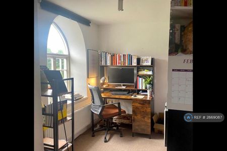 2 bedroom detached house to rent - Photo 5