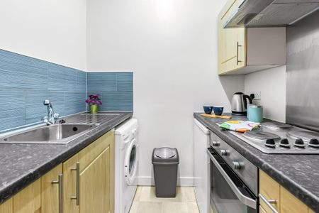 9 BROOKFIELD ROAD Leeds - LS6 4EJ - Photo 4