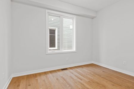 For Lease - 75 Hackamore Crescent, Stittsville - Munster - Richmond, Ontario - Photo 4