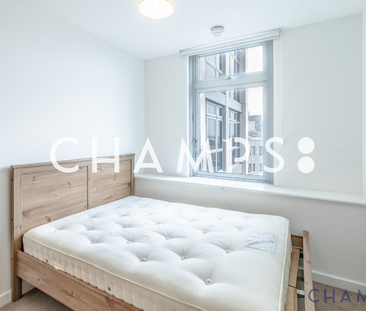 3 bedroom flat to rent - Photo 4