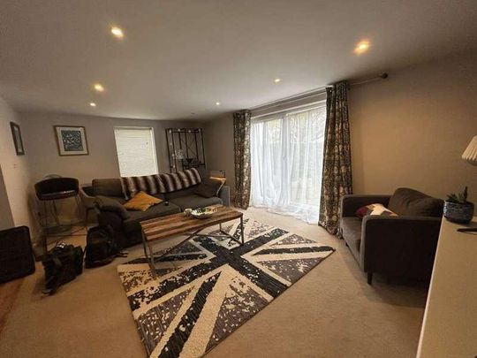 Upper Green, Hungerford, RG17 - Photo 1