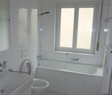 Gemütliche Wohnung in Bern Ihr neues Zuhause! - Photo 3