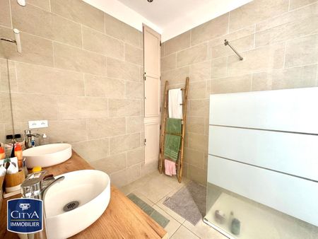 Location Appartement 1 pièce 12m² TOULON 83000 - Photo 4