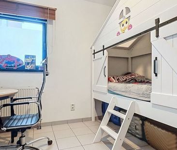 Appartement te huur in Moeskroen voor € 795 met 3 slaapkamers - Photo 3