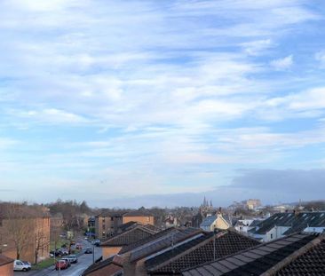 2 bedroom flat to rent - Photo 6