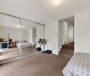 PRIVATE AND LEAFY UNIT - WELL BACK FROM THE MAIN ROAD - Photo 5