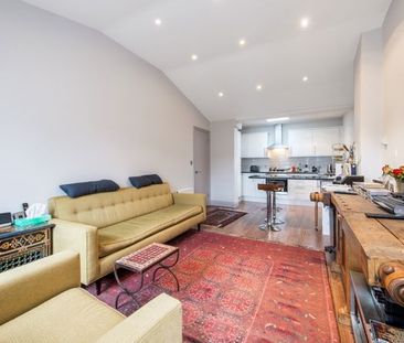 2 Bedroom Mews - Photo 1