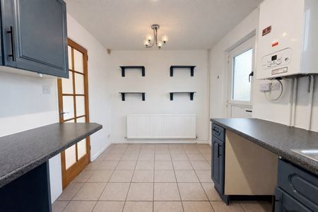 2 Bed Terraced House, The Mews, M40 - Photo 5