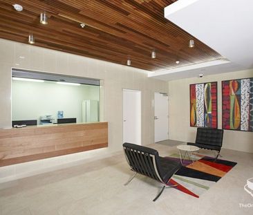 Unfurnished 2 Bedroom Apartment For Rent In South Brisbane! - Photo 1