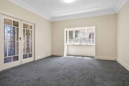 13 Eastern Valley Way, Northbridge NSW 2063 - House For Rent | Domain - Photo 4