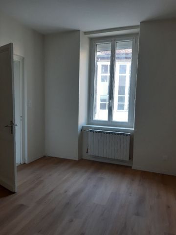 Location Appartement 2 pièces 50m² - Photo 4