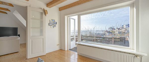 Wohnen mit Elbblick im Treppenviertel - Photo 1