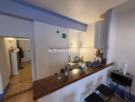 Location Appartement 2 pièces 46 m2 à Lons-le-Saunier - Photo 4