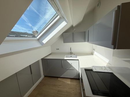 Location Appartement 1 pièce 21m² - Photo 3