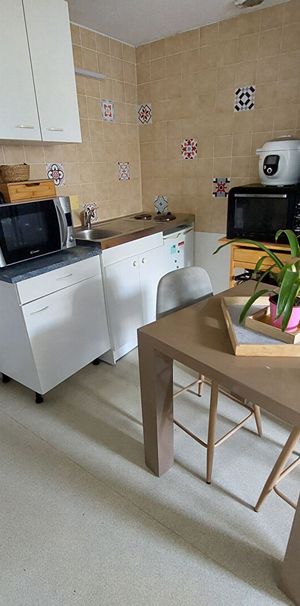 Location Appartement 1 pièce 10m² - Photo 1