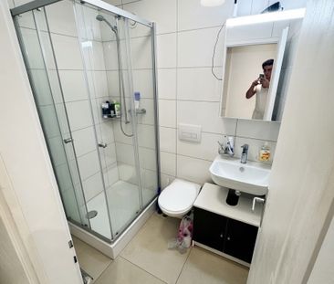 Nachmieter gesucht: moderne 1,5-Zimmer-Wohnung mit sonnigem Balkon,... - Photo 3