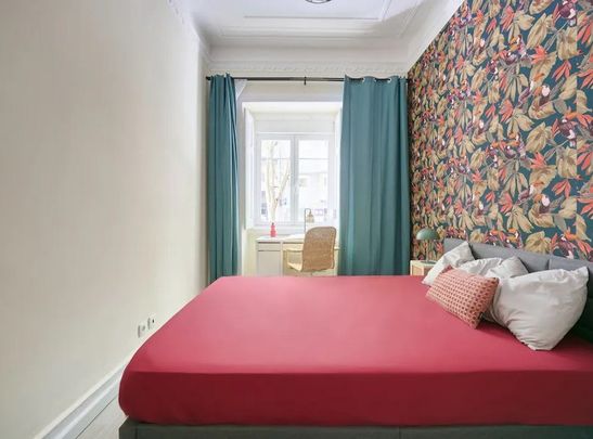 Rua Sampaio e Pina, Lisbon, Lisbon 1070-051 - Photo 1