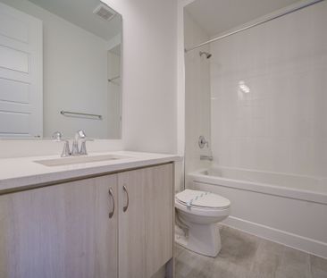 For Lease - 1230 Maverick Way, Oakville, Ontario - Photo 4