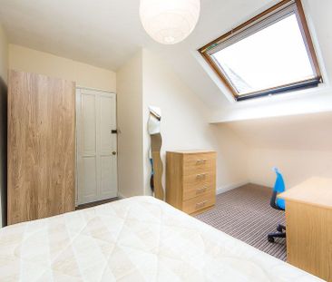 Queens Road, Hyde Park, Leeds - Photo 6