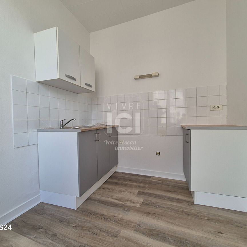 T2 HYPER CENTRE DISPONIBLE IMMEDIATEMENT - Photo 1