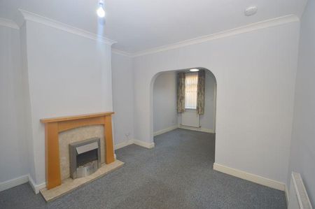 2 bedroom terraced house to rent - Photo 2