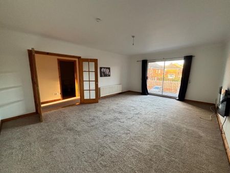 21 Old Forde Gardens, Whitehead, Carrickfergus, BT38 9XZ - Photo 3