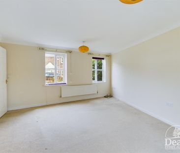 Listers Place, Cinderford - Photo 4