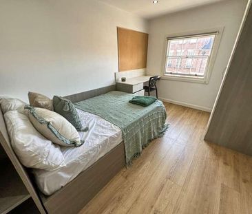 Mount Pleasant, L3 - Photo 4