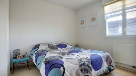 T2 en duplex avec terrasse - Photo 3
