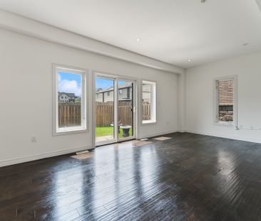 For Lease - 68 Dodman Crescent, Hamilton, Ontario - Photo 1