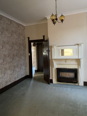 GREAT LOCATION - Photo 2