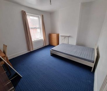 2 Bed Student Accommodation - Photo 4