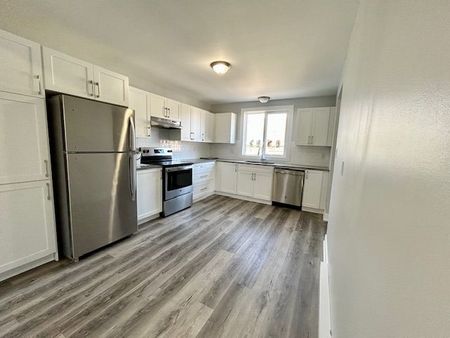 For Lease - 83 Marlborough Avenue Unit# 1, London South, Ontario - Photo 2