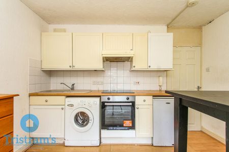 1 bed Flat for Rent - Photo 4