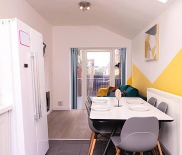 5 bedroom house to rent - Photo 2