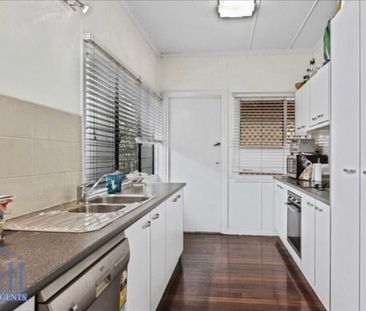 Enoggera - Photo 2