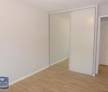 Location Appartement 2 pièces 47m² LILLE 59000 - Photo 5