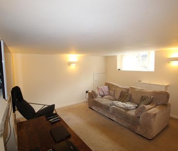 3 bedroom house to rent - Photo 2