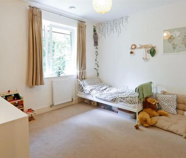 3 bedroom terraced house to rent - Photo 6