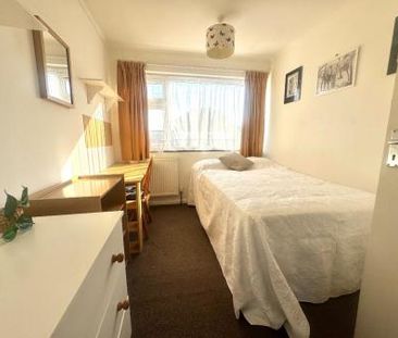 Beecroft Close, Canterbury - Photo 6