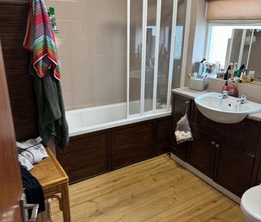 3 Bed Semi-Detached House, Thorn Lane, LS8 - Photo 4