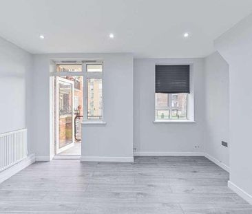 Kingswood Estate, Sydenham, SE21 - Photo 1