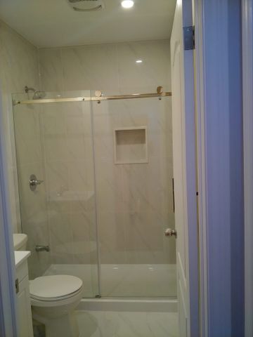 For Lease - 4900 Sebastian Drive, Mississauga, Ontario - Photo 3