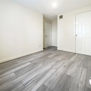 1 bedroom maisonette to rent - Photo 2