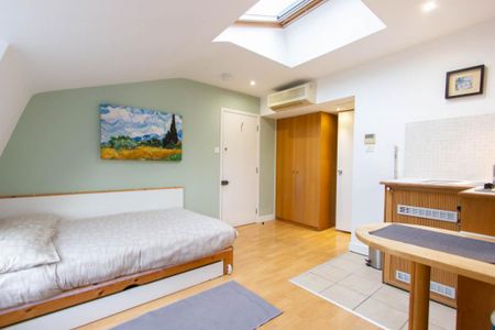 Studio to rent - Photo 3