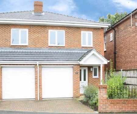 Josephs Road, Guildford, Surrey, GU1 1DW - Photo 4