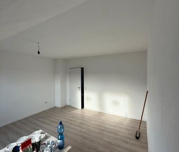 2-3 ZKB Dachgeschoss Wohnung 3 OG - Foto 1