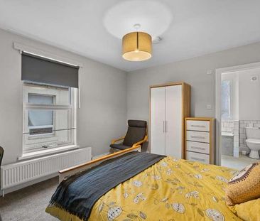 College Road, Keyham, Plymouth, PL2 - Photo 4